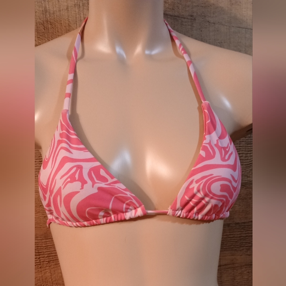 Pink Patterned Bikini - Picture 2 of 5
